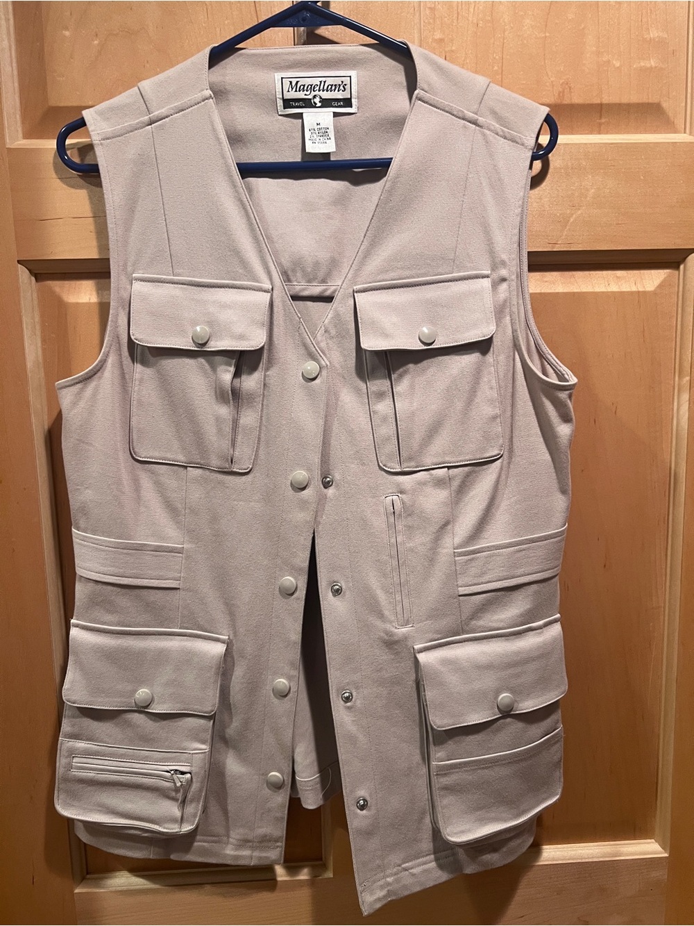 Magellan's Travel Gear Women’s Beige Fishing Outdoor Utility Safari Cargo Vest M
